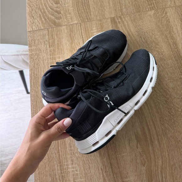 On Running Shoes - On sneakers